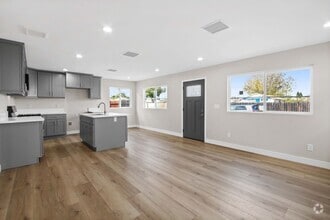 Building Photo - 13392 Magnolia St