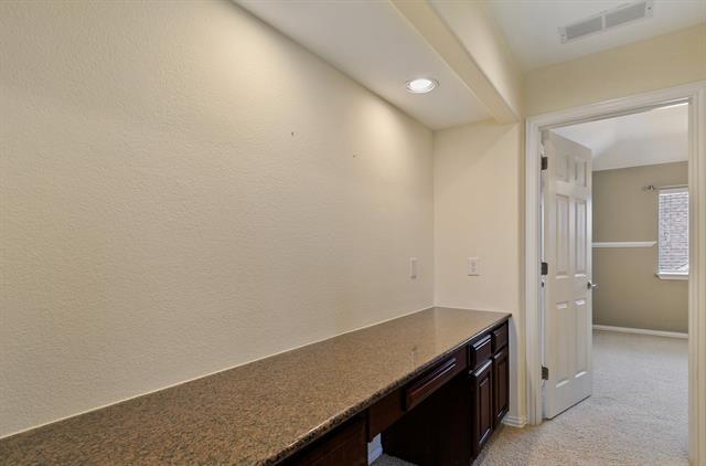 Building Photo - 5128 Oceana