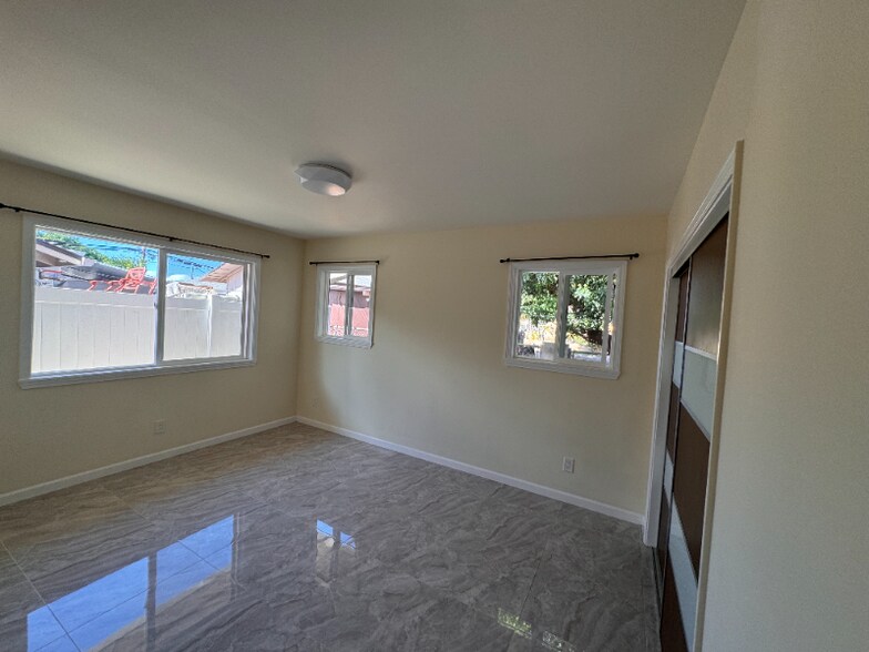Building Photo - 91-1311 Imelda St