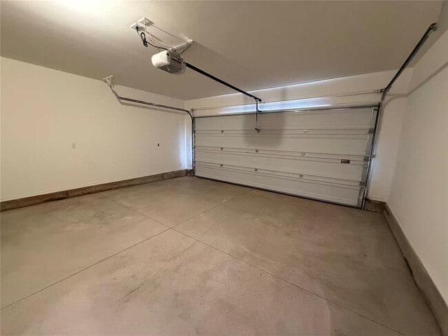 Building Photo - 12213 SW 2nd St