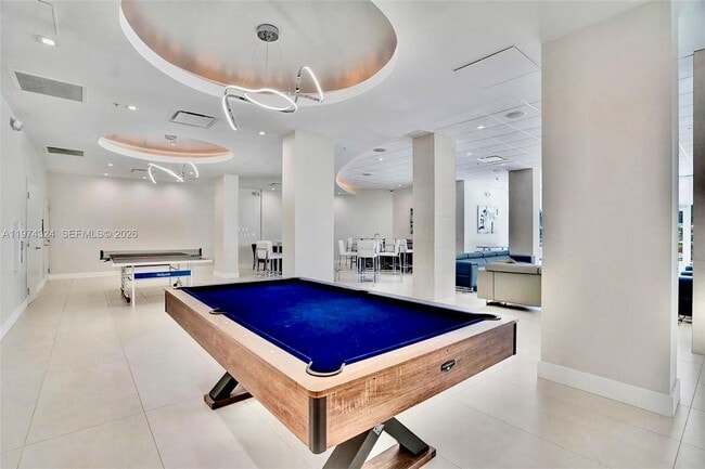 Building Photo - 3001 S Ocean Dr