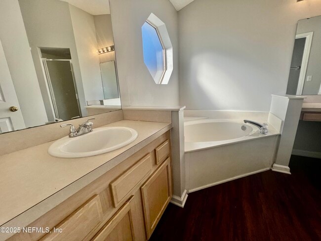 Building Photo - 2315 Companion Cir E