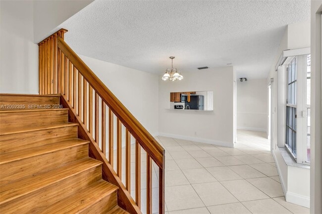 Building Photo - 11163 Chandler Dr