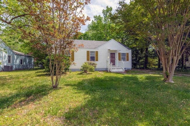 Building Photo - 1128 Wilkins Dr