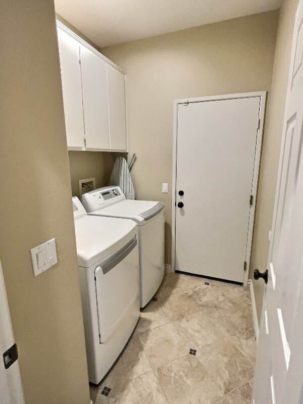 Building Photo - 17080 Harvest Point Way