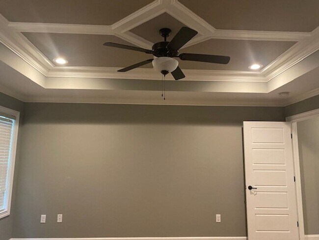 Building Photo - Elegant 4BD/2BA Home in the Charming Laurel Brooke Neighborhood, Valdosta, GA!