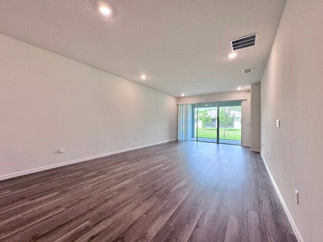 Building Photo - 2697 Kinsale Ln
