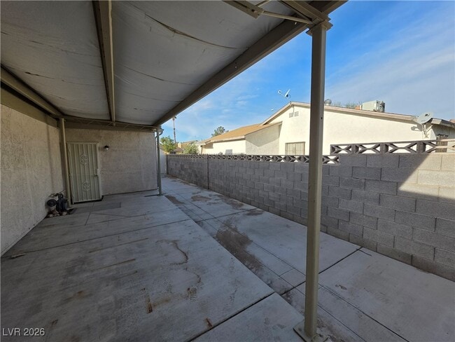Building Photo - 3214 Anacapa Way