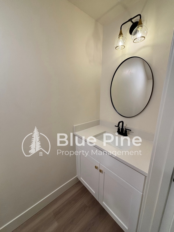 Building Photo - 2398 Caliber Pl