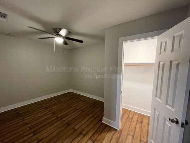 Building Photo - 721 W Monterey St