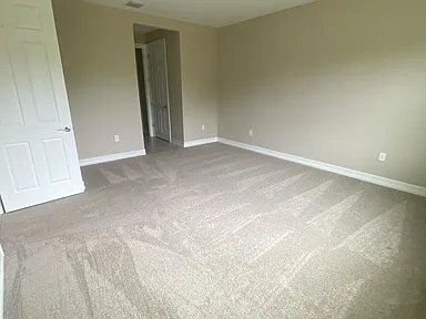 Building Photo - 324 Spg Hl Lk Lp