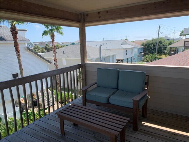Building Photo - 13807 Mutiny Ln