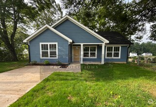 Building Photo - 3 Bed 2 Bath Gastonia