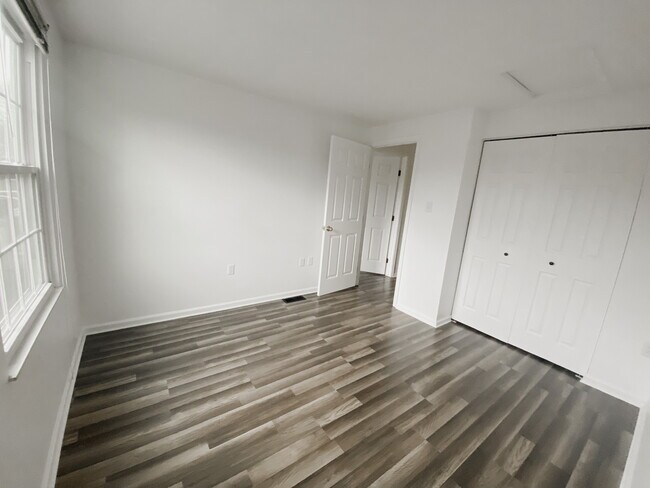 Bedroom 1 - 5053 Hamilton Dr