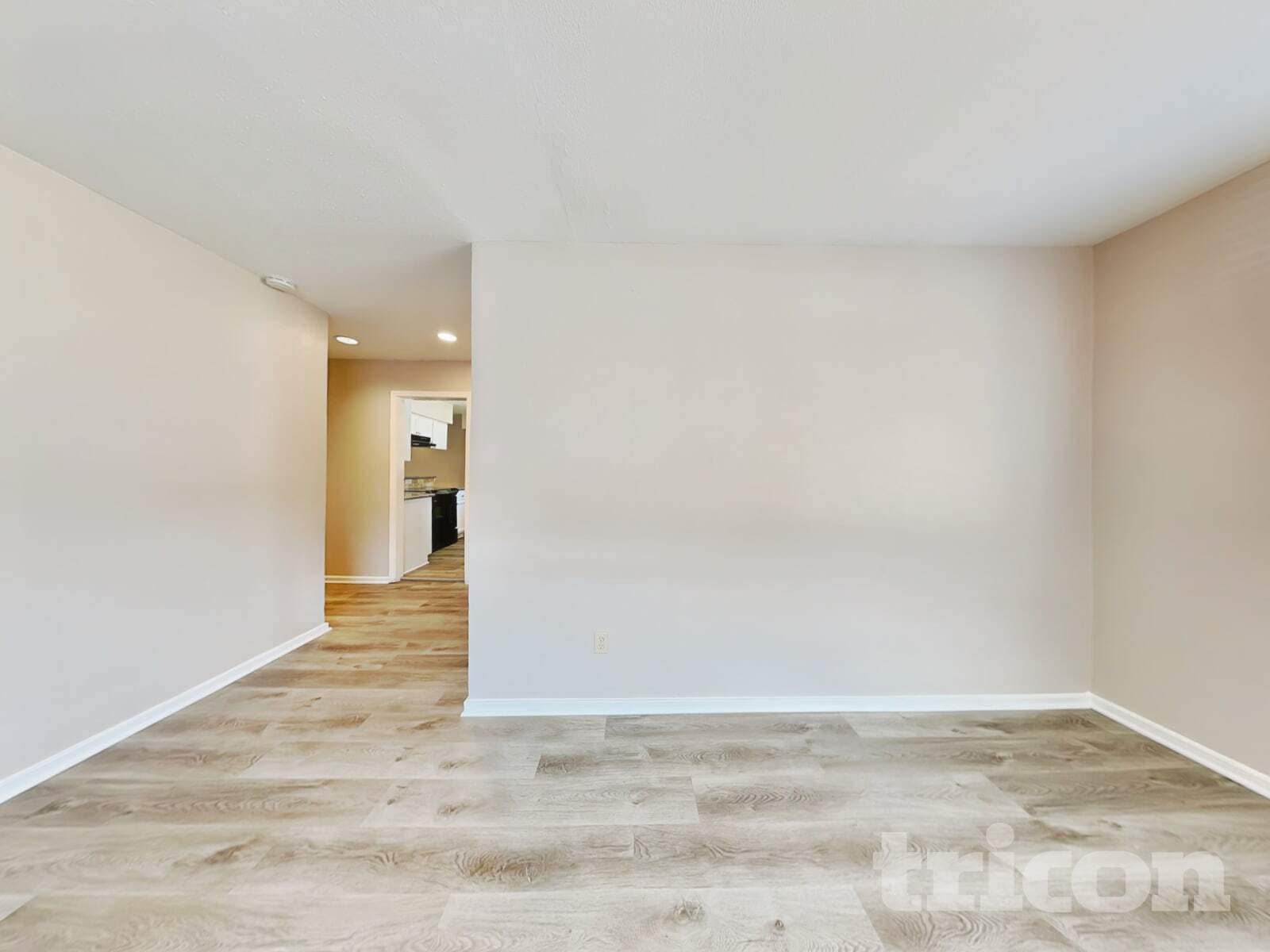 Building Photo - 5619 Nina Lee Ln