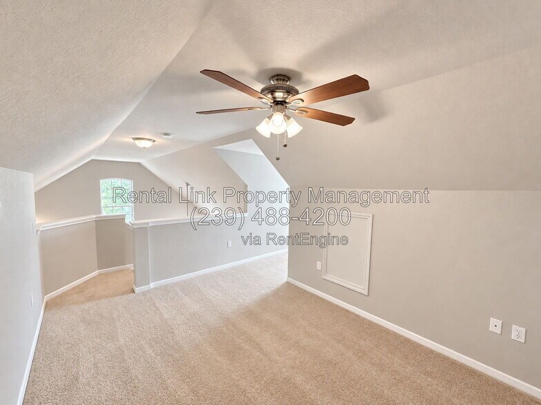 Building Photo - 5541 Rosehill Rd