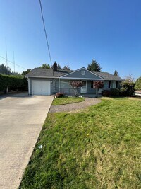 Building Photo - 3 bed/2 ba House in University Place