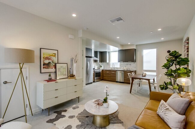 Interior Photo - The Evelyn