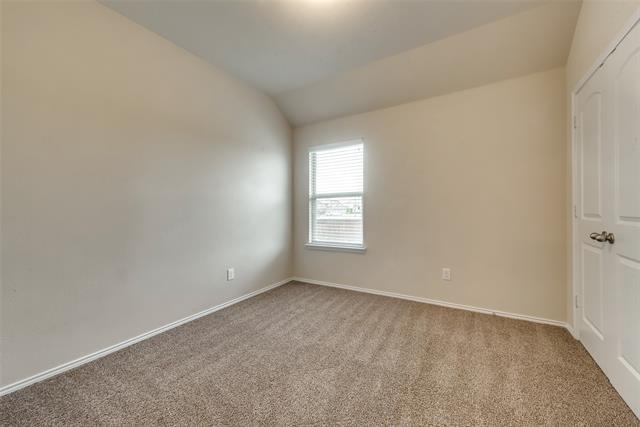 Building Photo - 4721 Lazy Oaks St