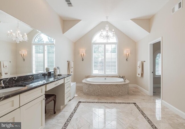 Building Photo - 5507 Thornbush Ct