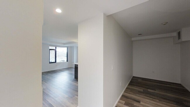 Building Photo - 345 Harrison Ave