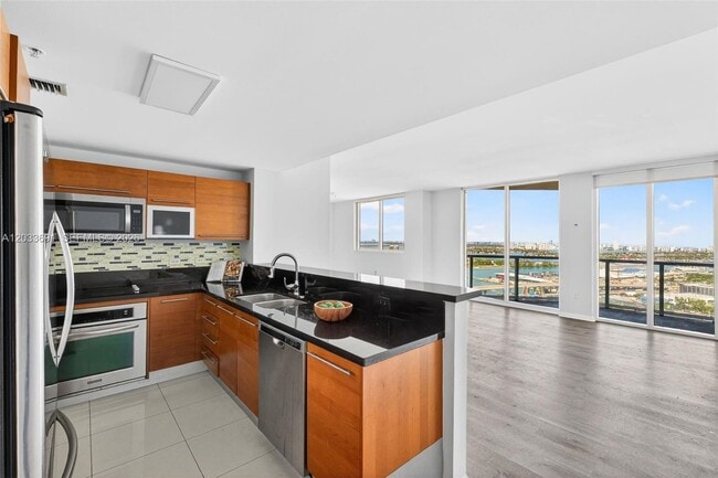 Building Photo - 244 Biscayne Blvd
