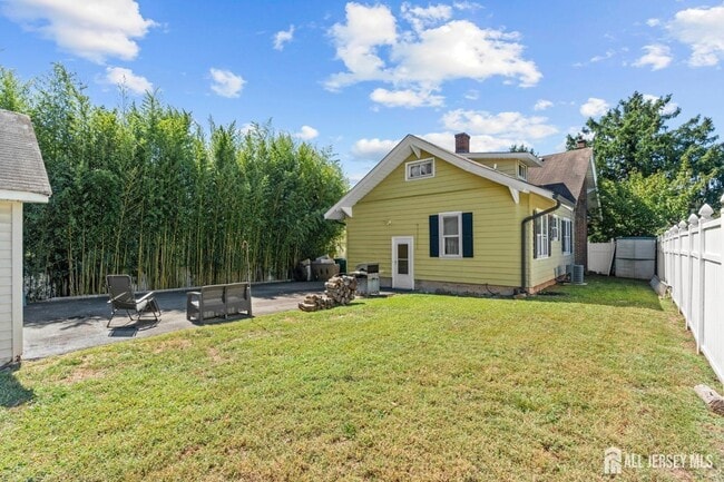 Building Photo - 23 Reed Street