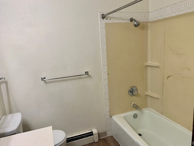 Building Photo - Great 3 Bedroom 1 Bath in Loveland!
