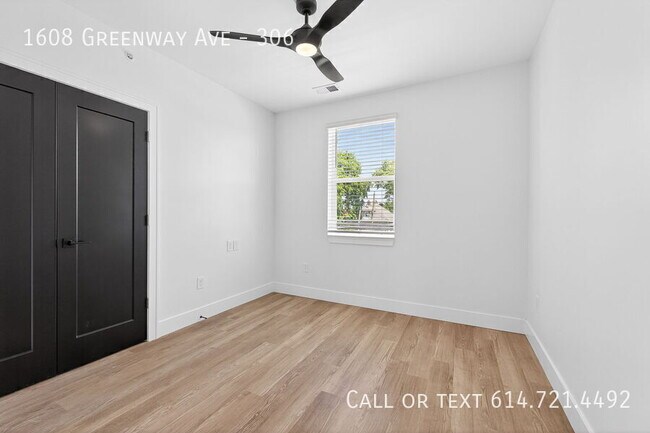 Building Photo - 1608 Greenway Ave