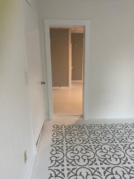 Building Photo - 11729 Peckham Ave