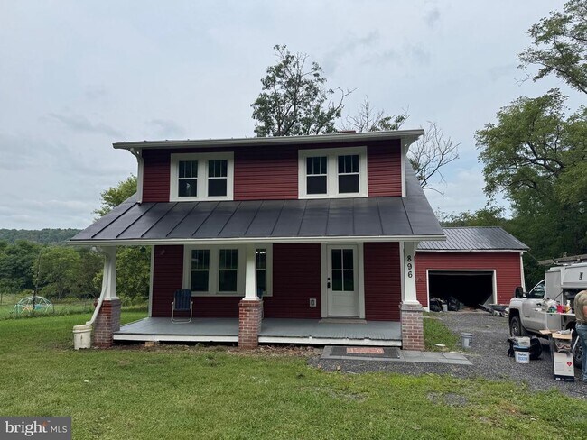 Building Photo - 896 Christian Church Rd