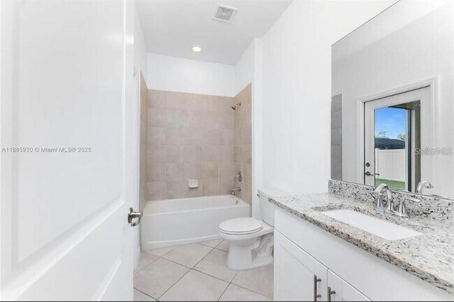 Building Photo - 16851 Cayo Key Dr