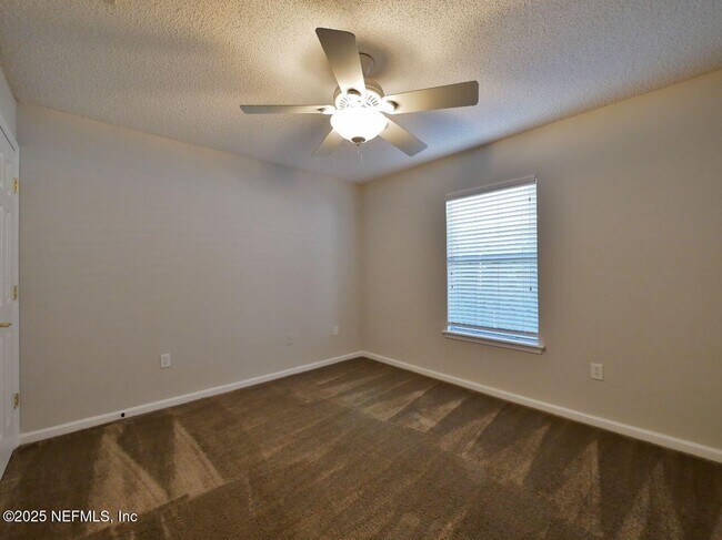 Building Photo - 1290 Ardmore St