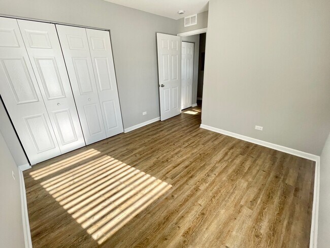 Building Photo - 201 Penny Ave