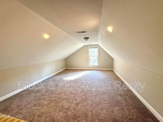 Building Photo - 3304 Drexel Hill Ct