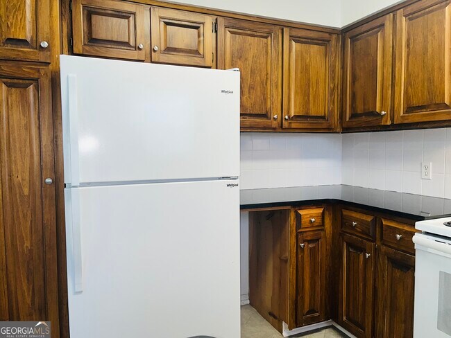 Building Photo - 207 Harwell Ave