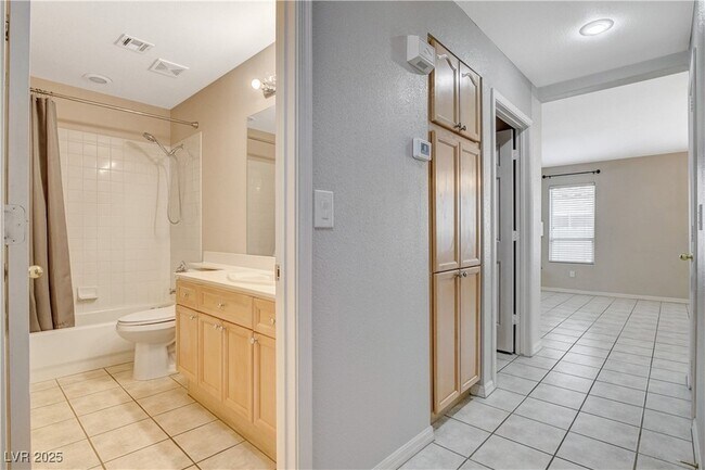 Building Photo - 3324 Misty Cloud Ct
