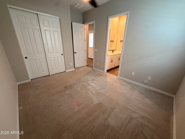 Building Photo - 5151 N 181st Dr