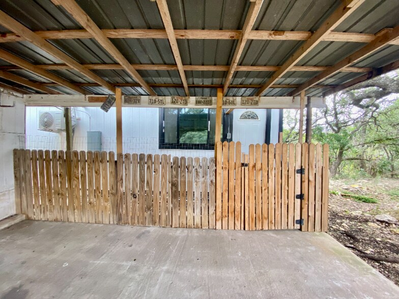 Building Photo - 201 Harmons Way