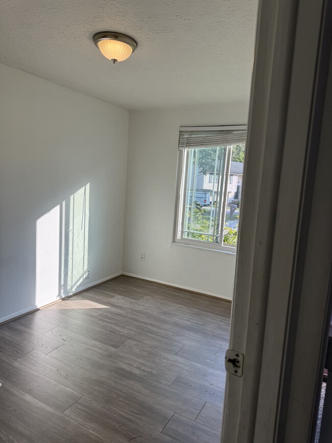 Building Photo - 1770 Minturn Dr