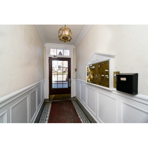 Building Photo - 304 Washington Ave