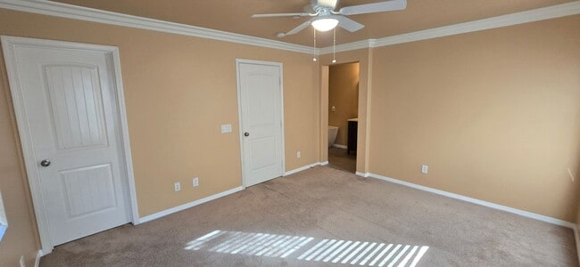Building Photo - Beautifully maintained 2-bedroom, 2.5-bath with Loft • 1,504 sqft & 2-car garage.