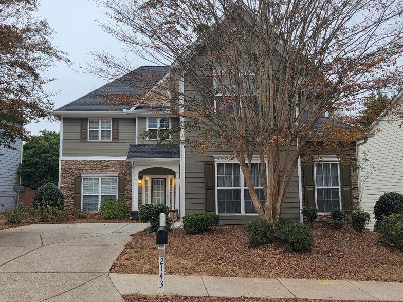 Building Photo - 2143 Somerset Pl SE