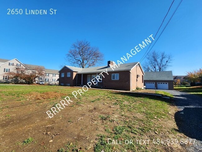 Building Photo - 2650 Linden St