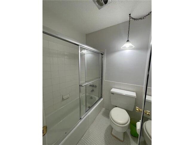 Building Photo - 4860 Park Commons Dr