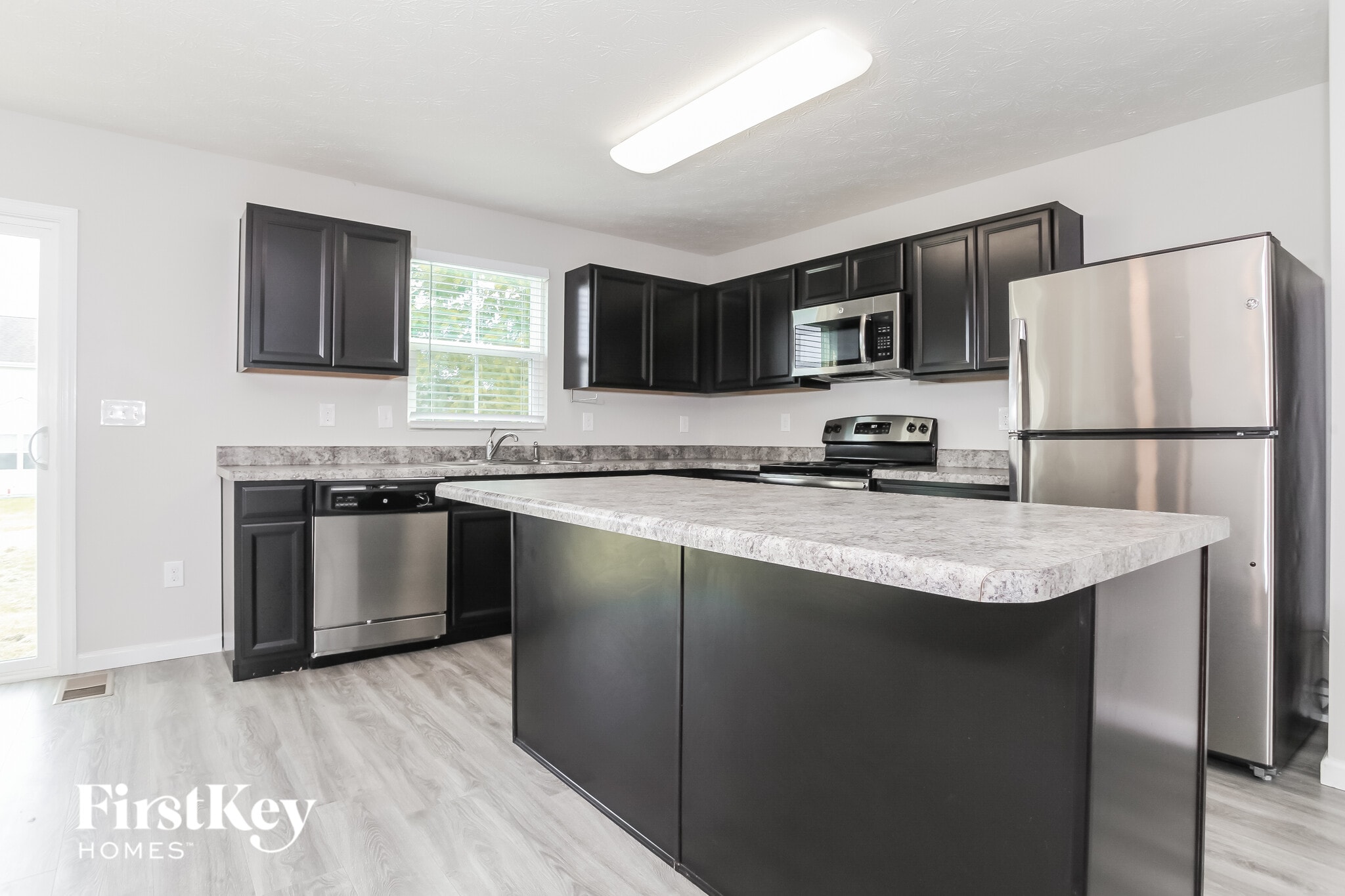 Building Photo - 4721 Megan Danielle Dr