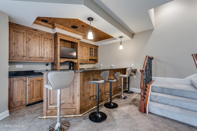 Building Photo - 1235 MacAlpin Dr