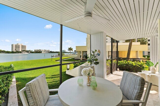 Building Photo - 19800 Sandpointe Bay Dr