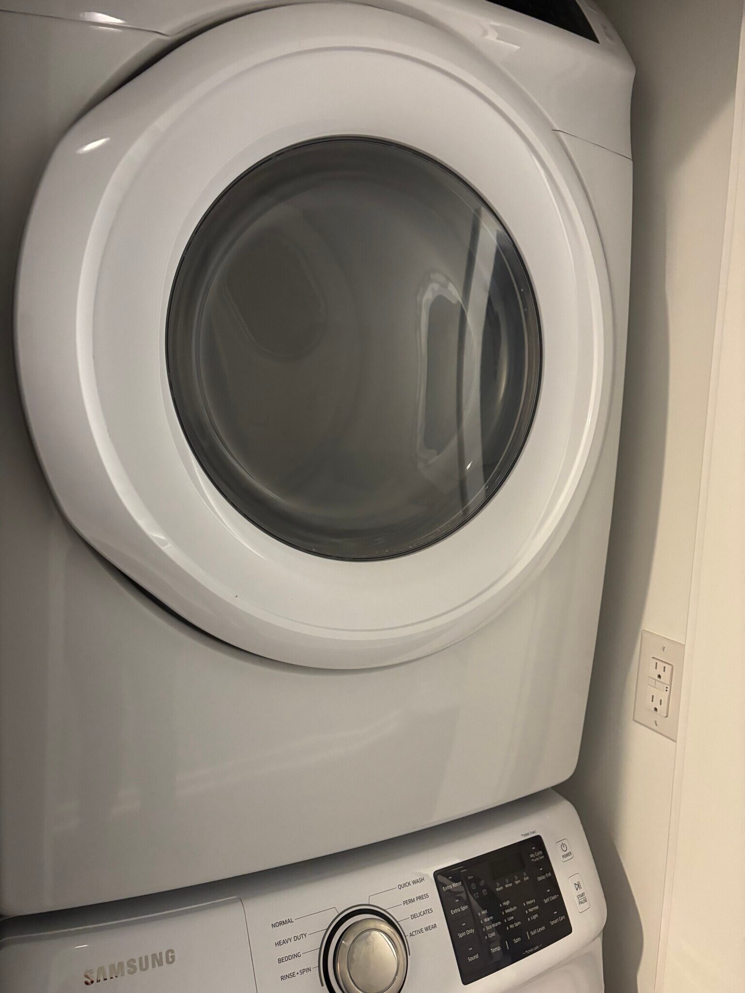 Building Photo - 769 N Uber St