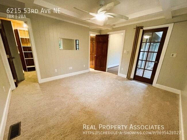 Building Photo - 6215 53rd Ave NE